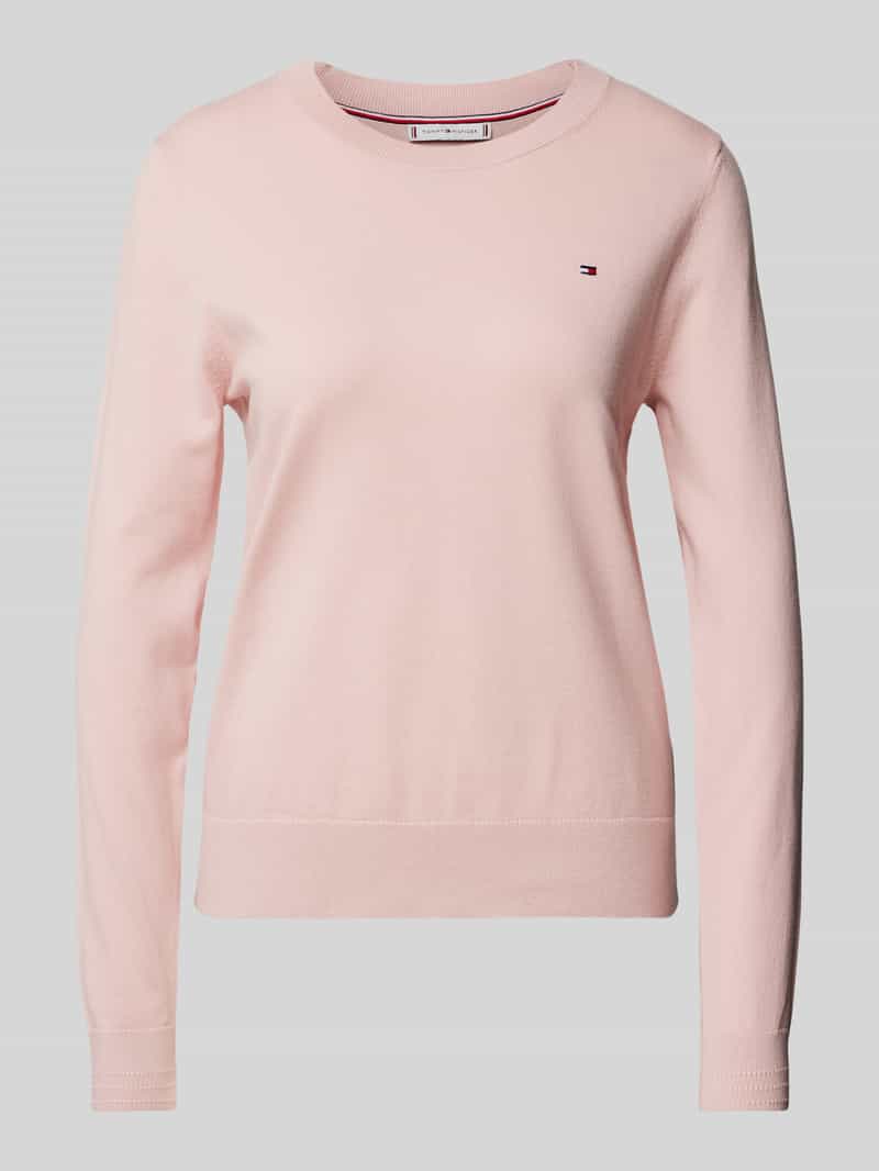 Sweter z dzianiny z wyhaftowanym logo