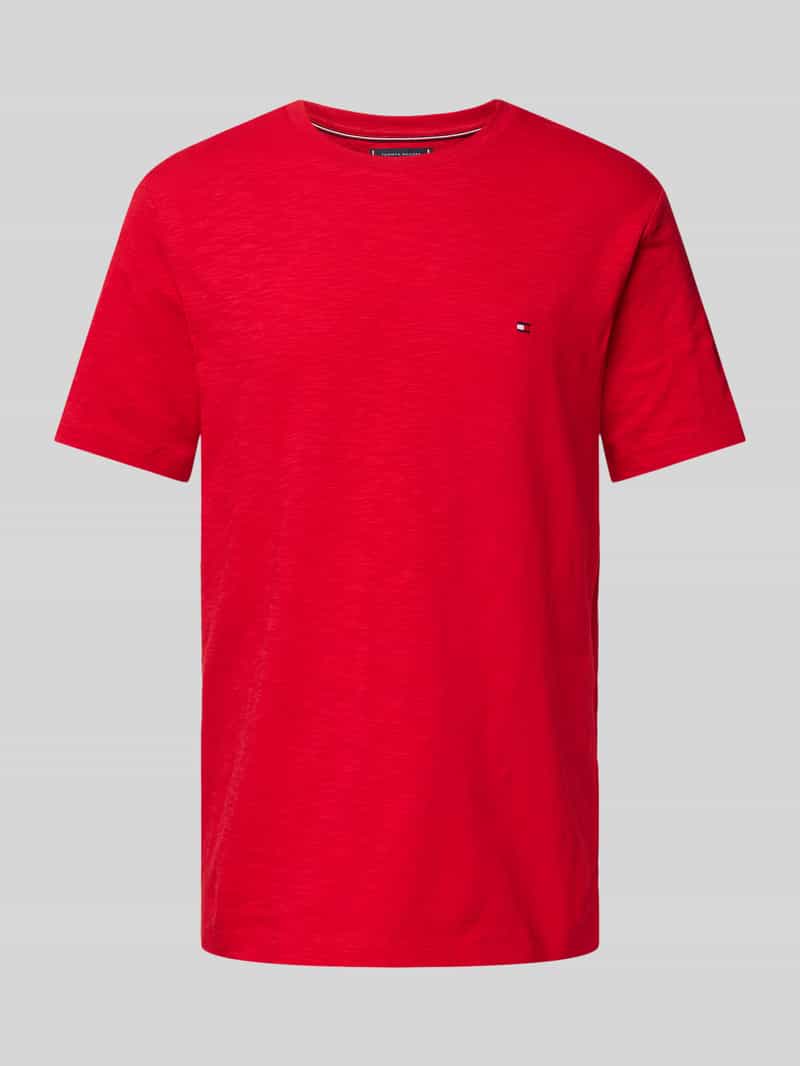 T-shirt z wyhaftowanym logo