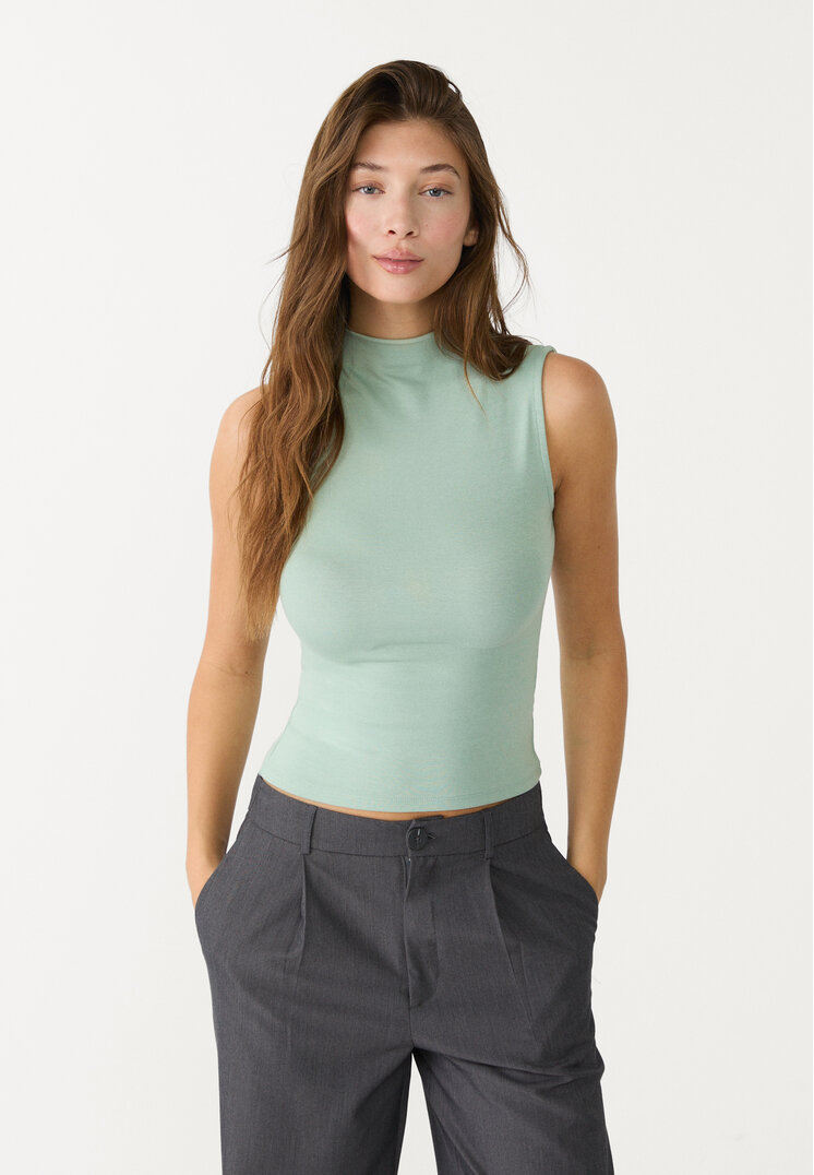 Stradivarius Dopasowana koszulka basic z półgolfem Akwamaryna XL