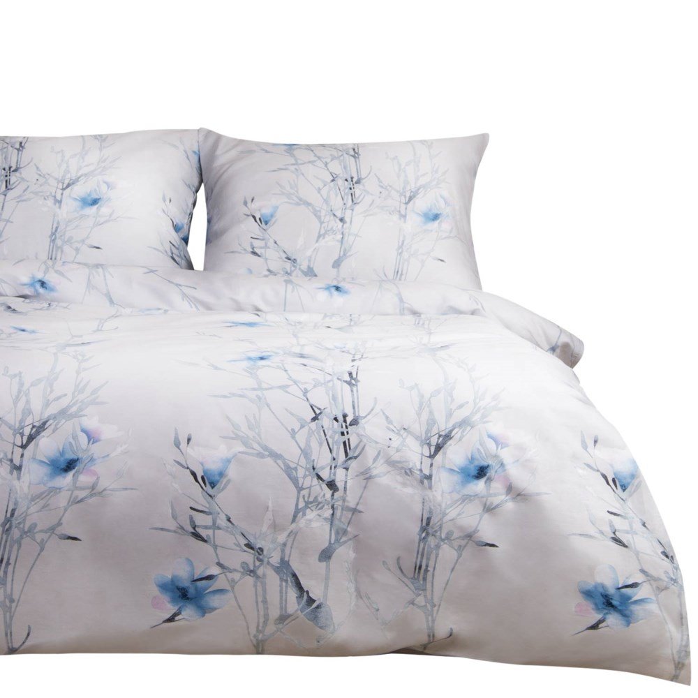 Pościel bawełniana 160x200 satyna BAWEŁNA jasna w pastelowe błękitne kwiaty