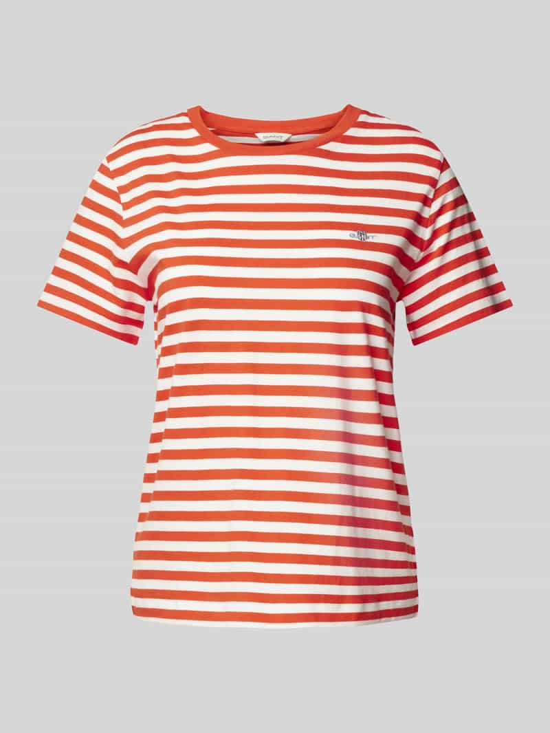 T-shirt z wyhaftowanym logo