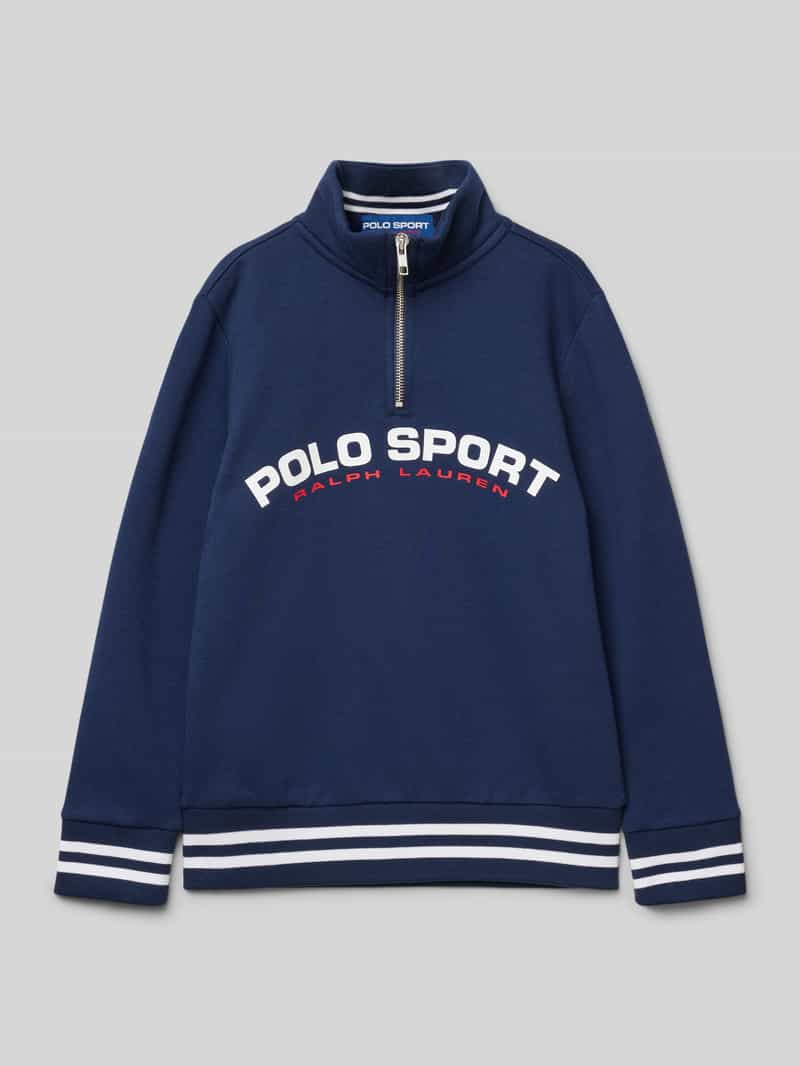 Bluza z prążkowanymi wykończeniami