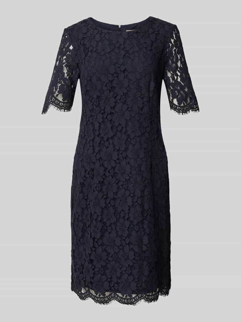 Sukienka o długości do kolan z efektem podpalenia