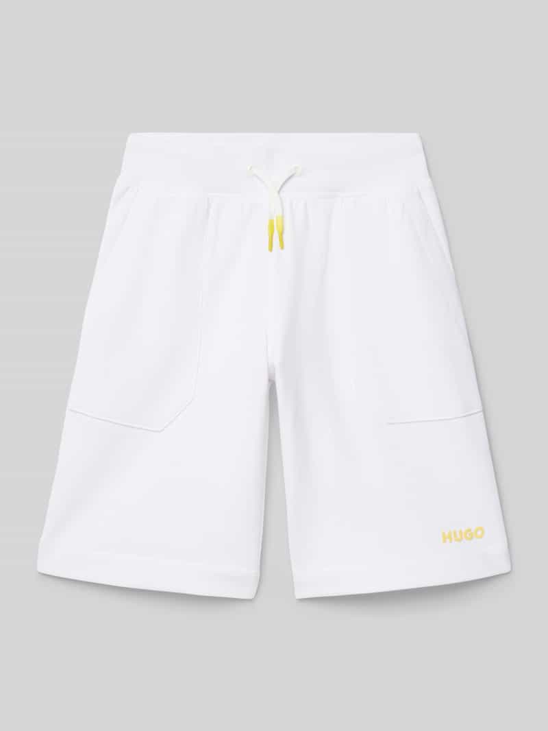 Szorty o kroju regular fit z nadrukiem z logo