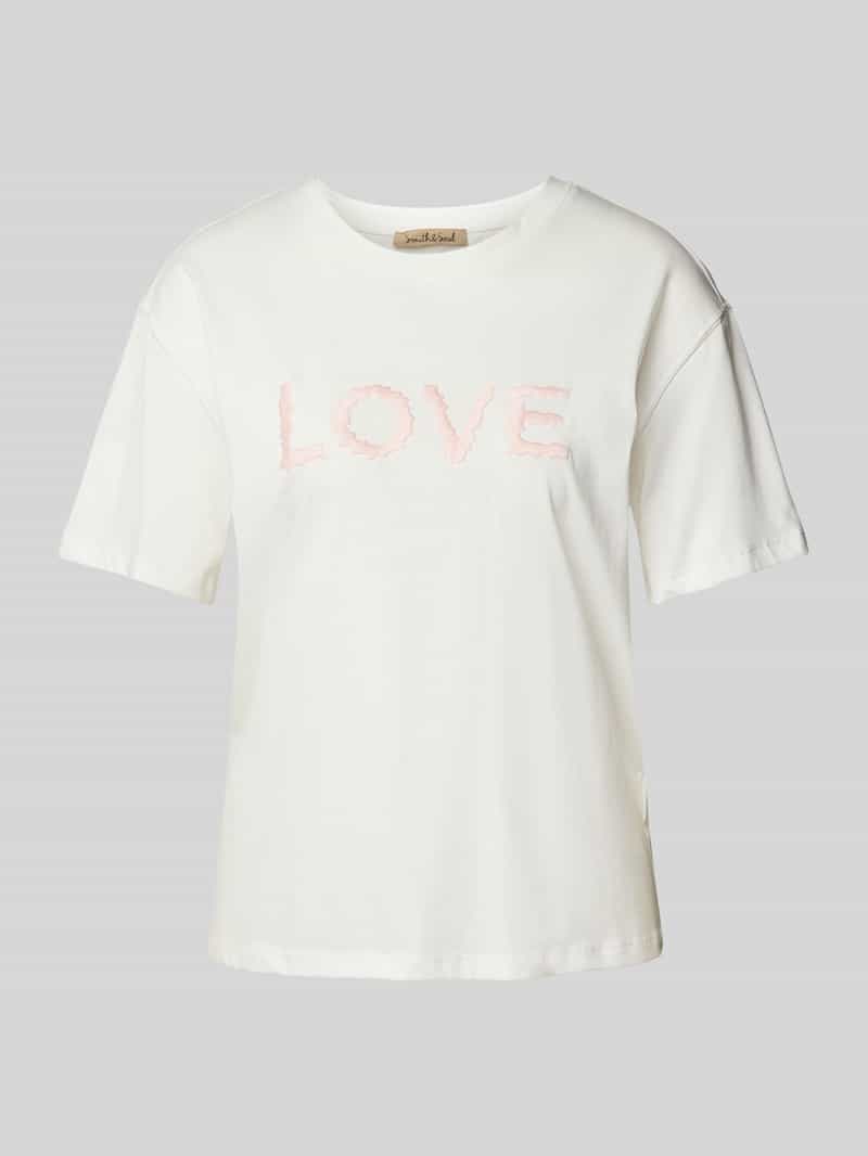 T-shirt z wyhaftowanym logo