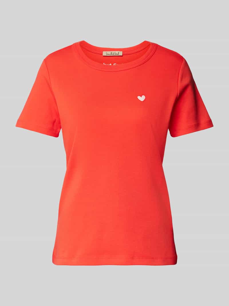 T-shirt z wyhaftowanym logo
