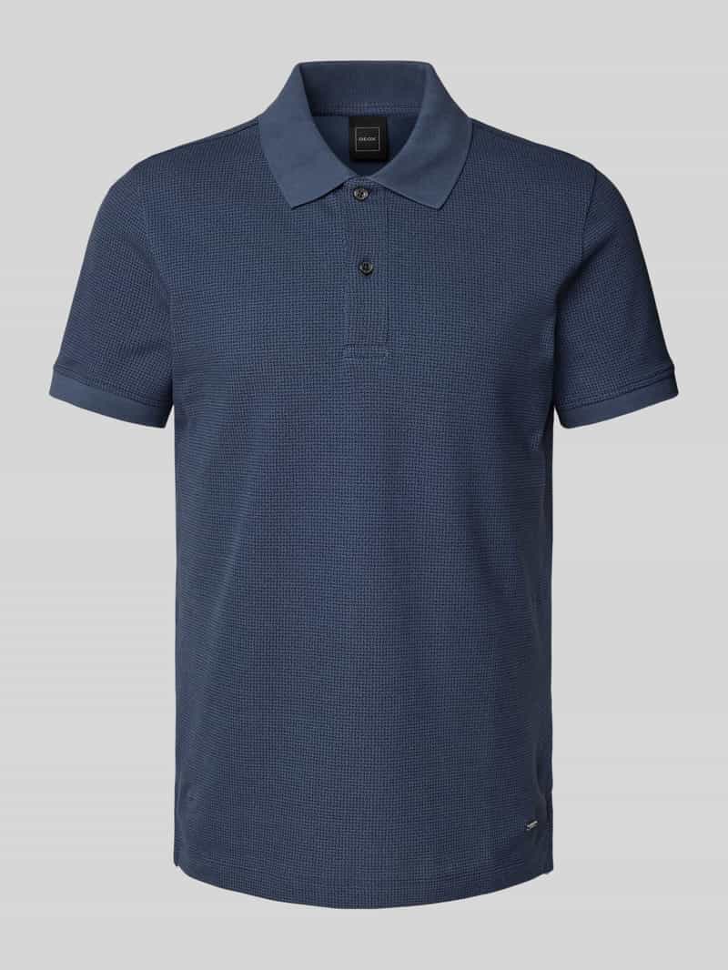 Koszulka polo o kroju slim fit z fakturowanym wzorem