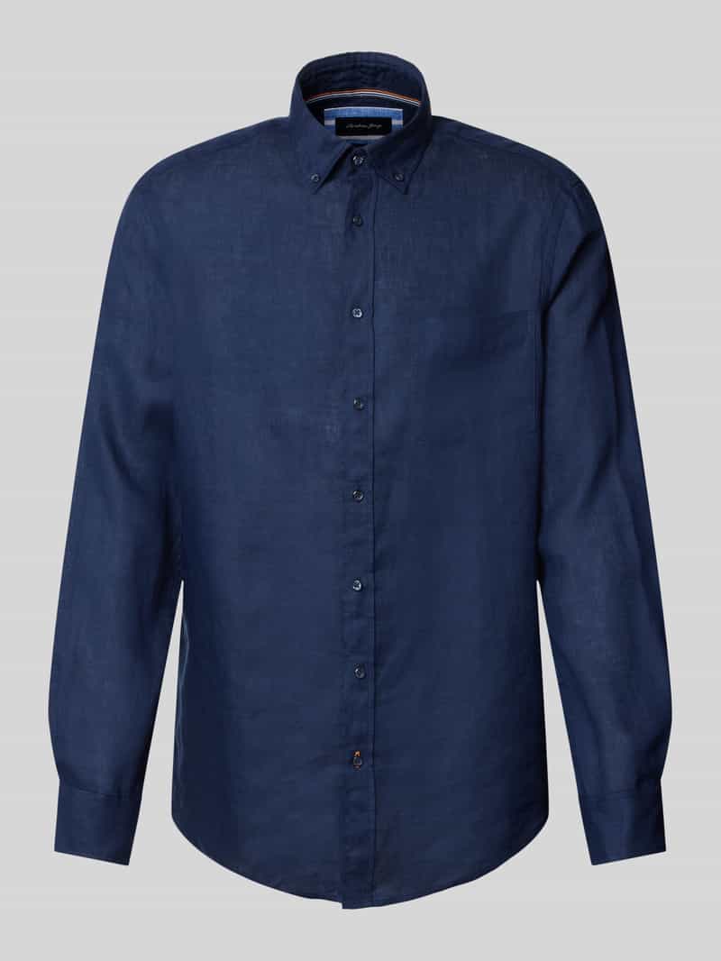 Koszula lniana o kroju regular fit z kołnierzykiem typu button down