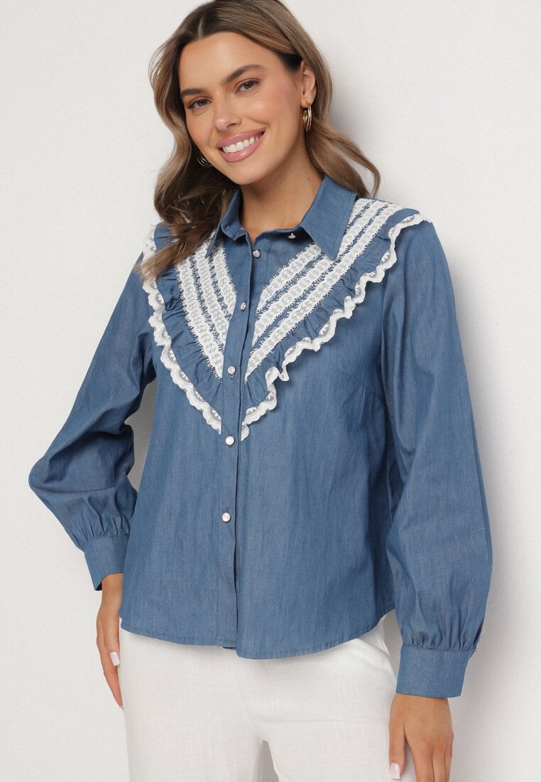 Niebieska Bawełniana Koszula w Rustykalnym Stylu z Koronką i Falbankami Lisalina