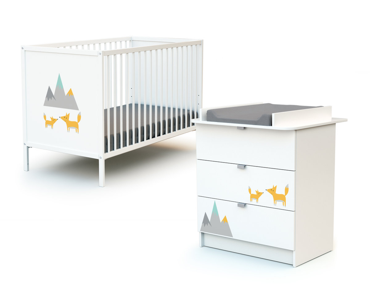 WEBABY - Drewniane łóżko do sypialni i przewijak White Fox firmy White Fox