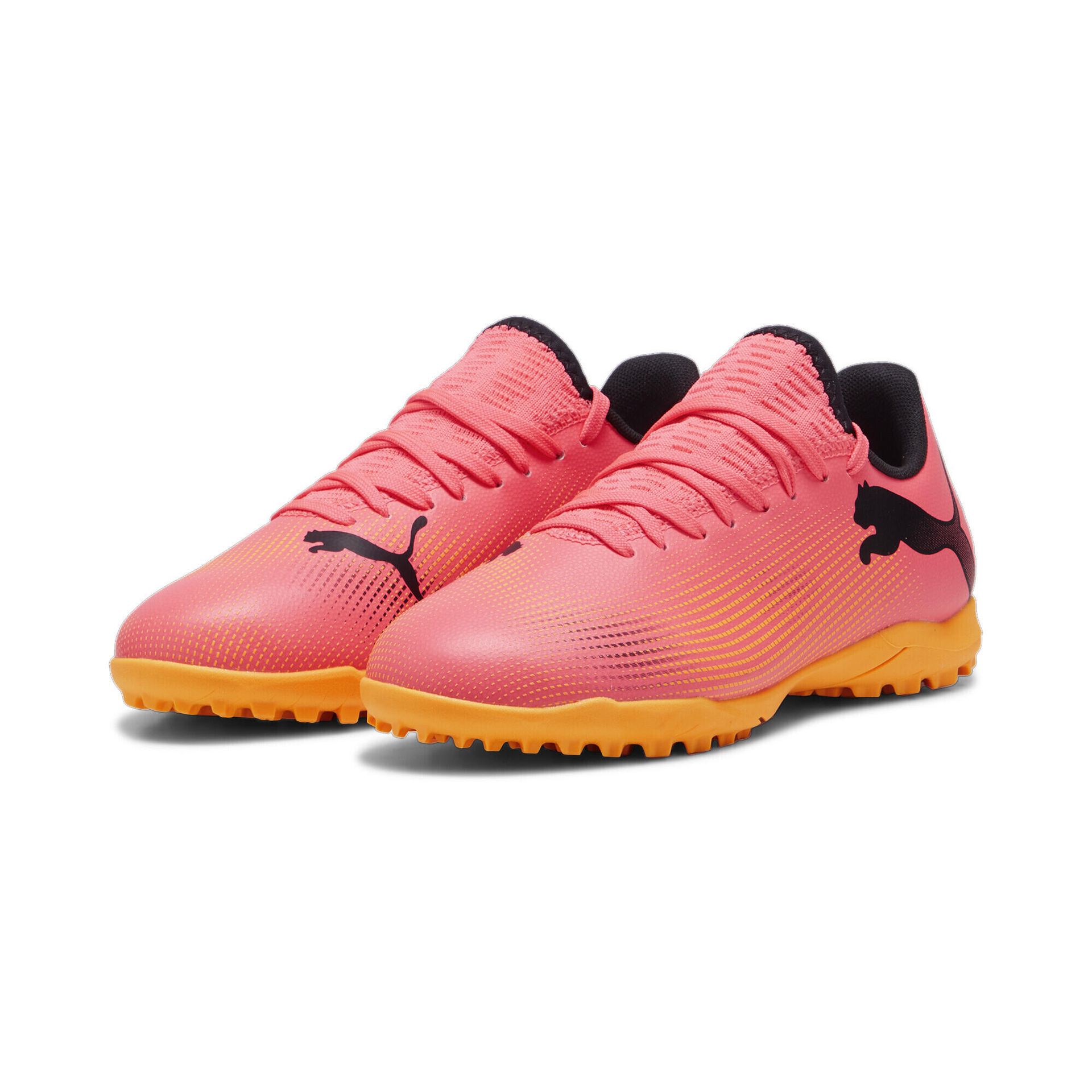 Buty piłkarskie Puma Future 7 Play TT Jr 107737 (kolor Różowy, rozmiar 38 1/2)