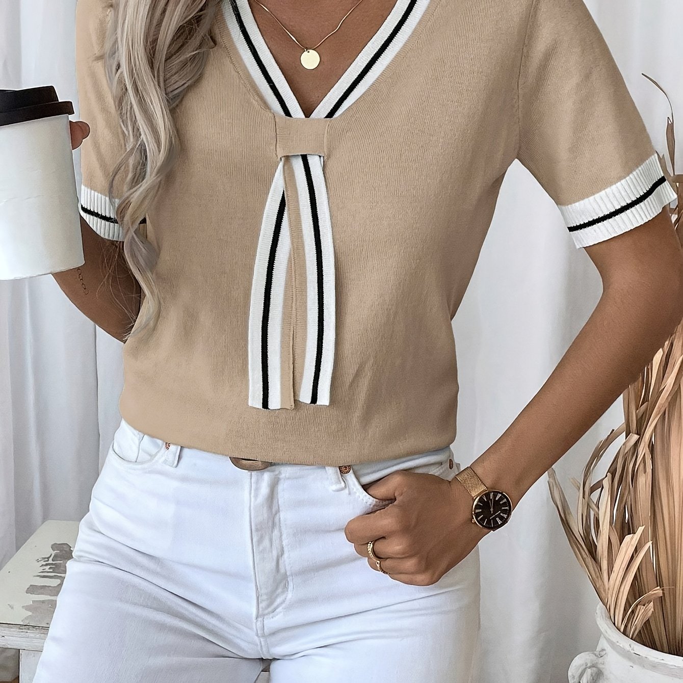 TEMU Damska bluzka z krótkim rękawem i dekoltem w serek