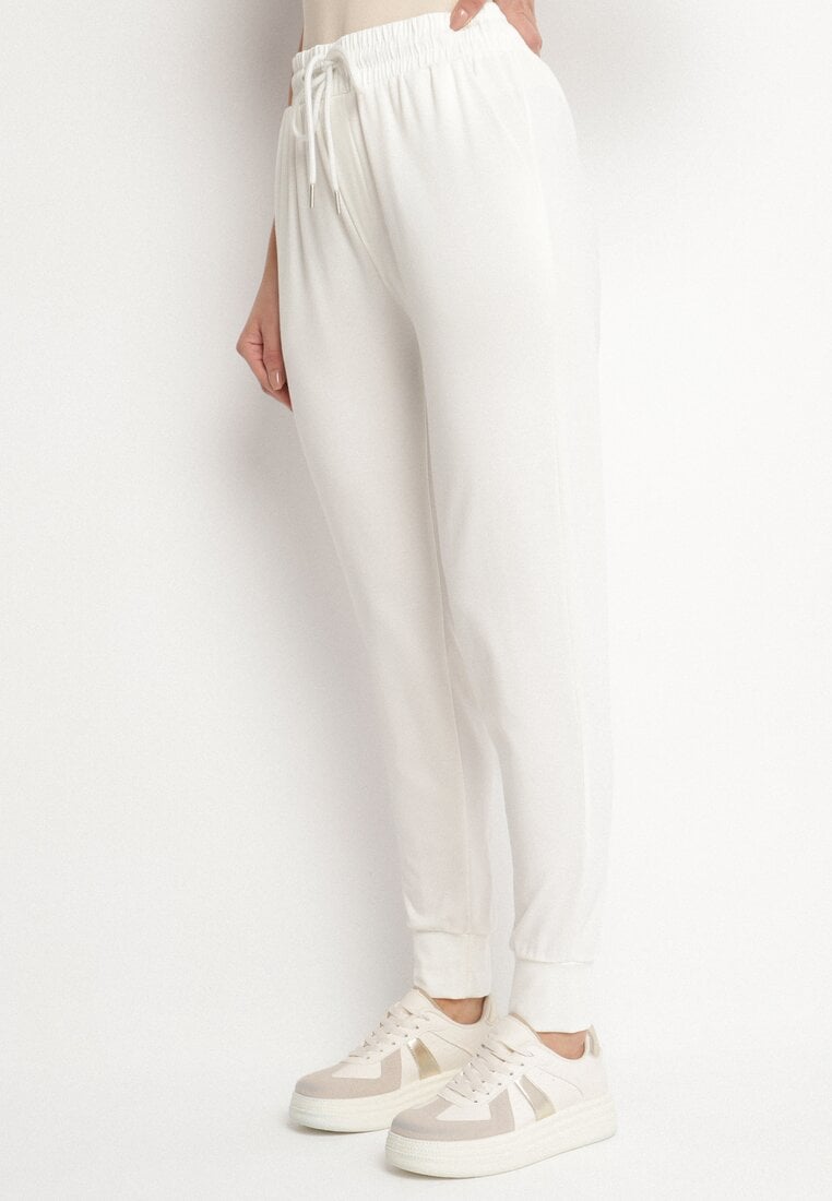 Białe Spodnie Dresowe z Wiskozą Wysokim Stanem i Sznurkiem Ellirina
