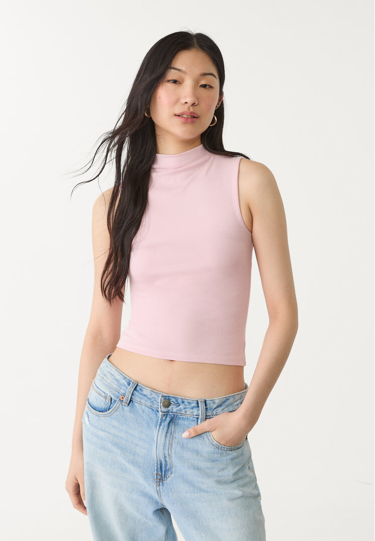 Stradivarius Dopasowana koszulka basic z półgolfem Pudrowy róż XS