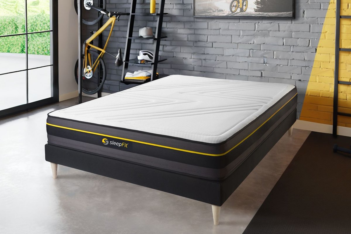 Materac Active 140X200Cm, Grubosc : 24 Cm, Pianka Z Pamiecia Ksztaltu , Wysoki, 5 Strefy Komfortu