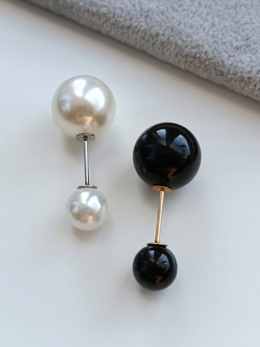 ZESTAW 2szt KLASYCZNA KRÓTKA SZPILKA BROSZKA BIAŁA PERŁA CZARNA KULKI