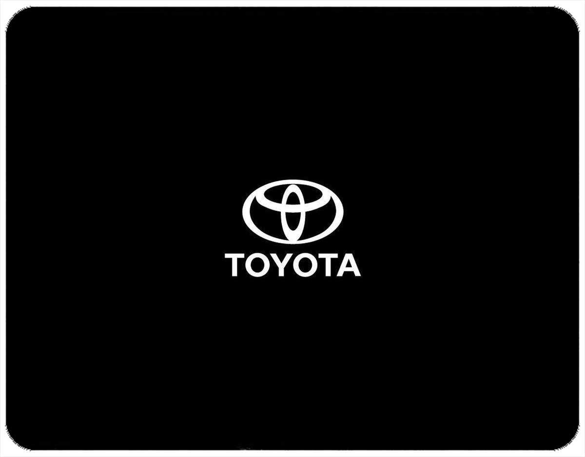 PODKŁADKA POD MYSZKĘ TOYOTA Z IMIENIEM 23x19CM DO LAPTOPA