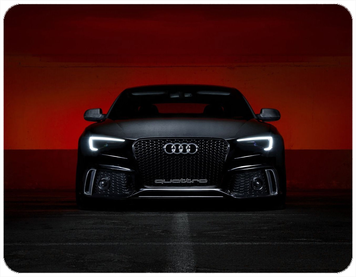 PODKŁADKA POD MYSZKĘ AUDI Z IMIENIEM 23x19CM DO LAPTOPA