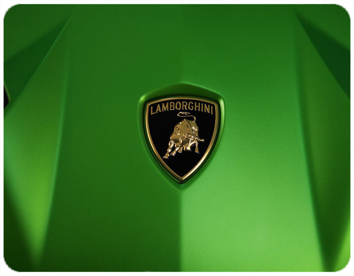 PODKŁADKA POD MYSZKĘ LAMBORGHINI Z IMIENIEM 23x19CM DO LAPTOPA