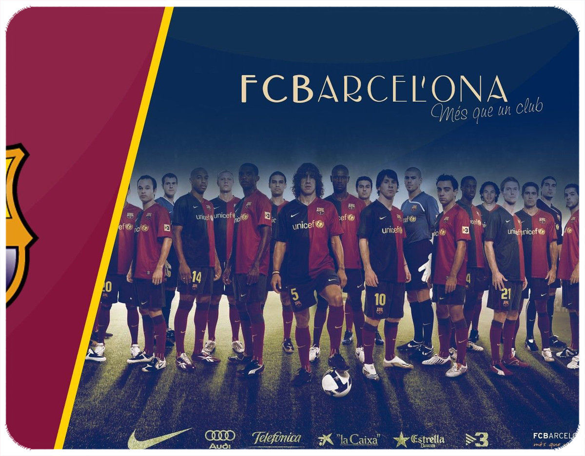 PODKŁADKA POD MYSZKĘ FC BARCELONA Z IMIENIEM 23x19CM DO LAPTOPA