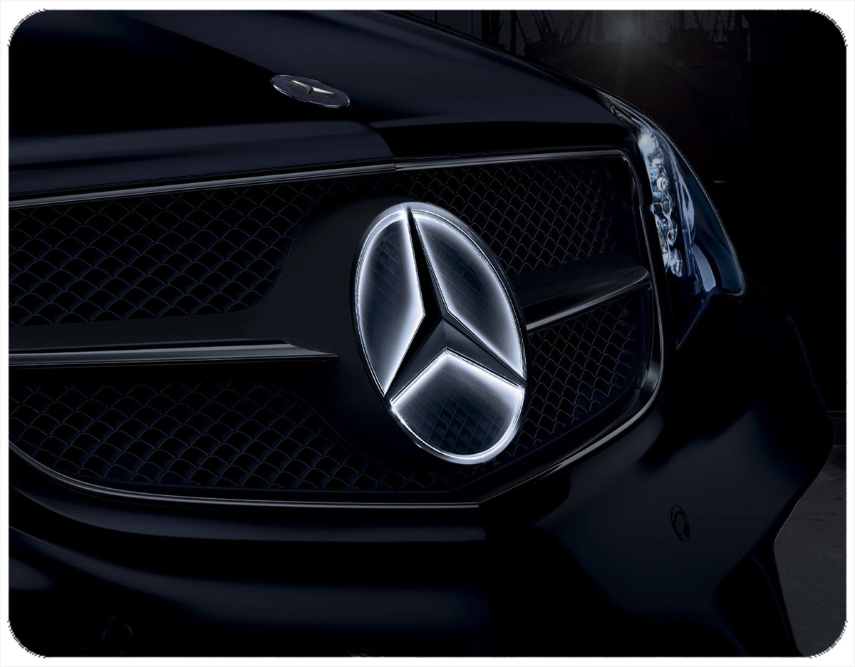 PODKŁADKA POD MYSZKĘ MERCEDES BENZ Z IMIENIEM 23x19CM DO LAPTOPA