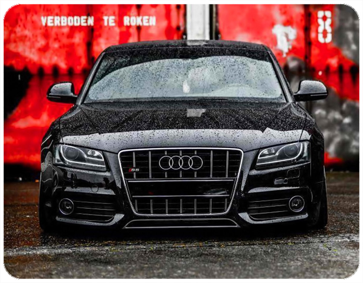PODKŁADKA POD MYSZKĘ AUDI Z IMIENIEM 23x19CM DO LAPTOPA