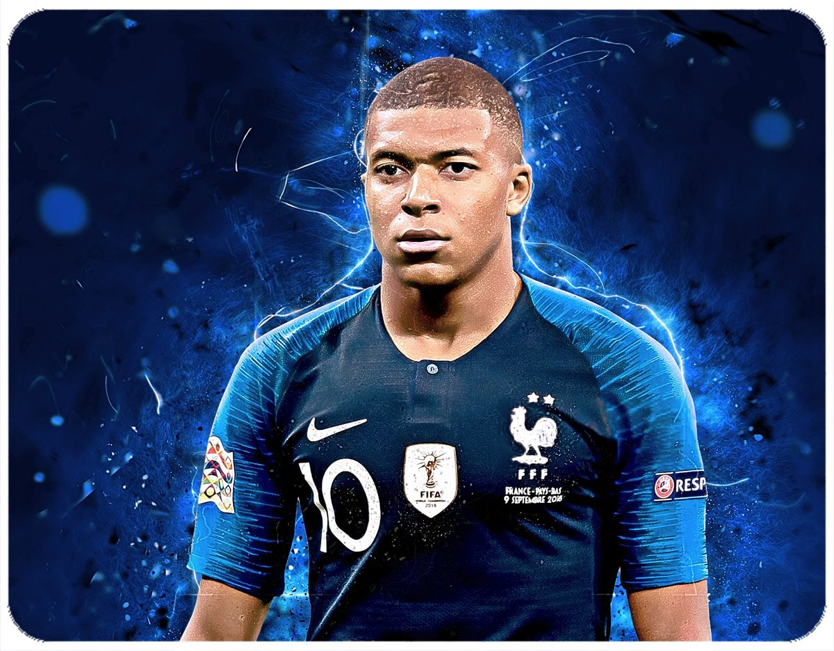 PODKŁADKA POD MYSZKĘ KYLIAN MBAPPE Z IMIENIEM 23x19CM DO LAPTOPA