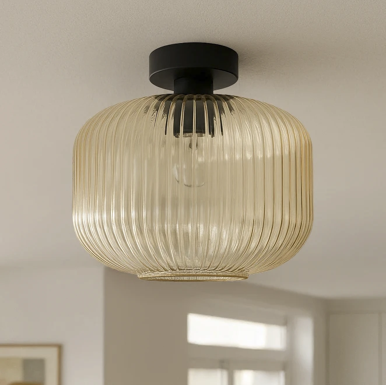 Lampa sufitowa na żarówkę E27, ryflowany klosz K-5653 z serii CLARK