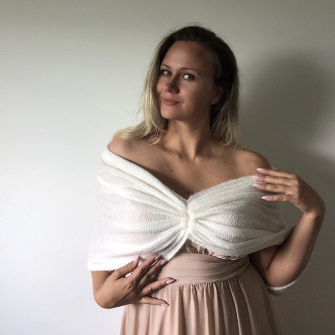 Gładka etolka / nie tylko ślubna / w kolorze śmietankowym, ivory. XXL/XXXL