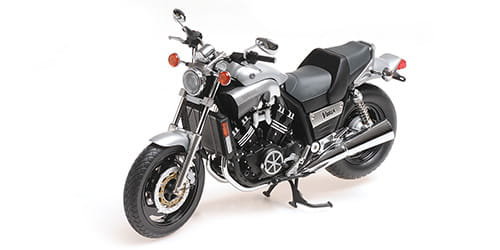 Yamaha Vmax - 1993 - Silver Metallic