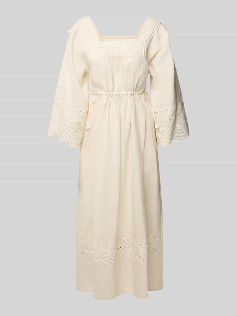 Sukienka lniana z haftem angielskim model ‘LUGLIO’