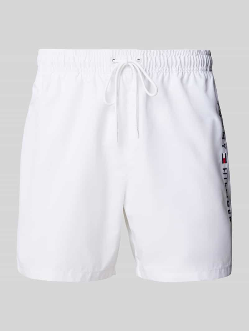 Spodenki kąpielowe o kroju regular fit z wyhaftowanym logo