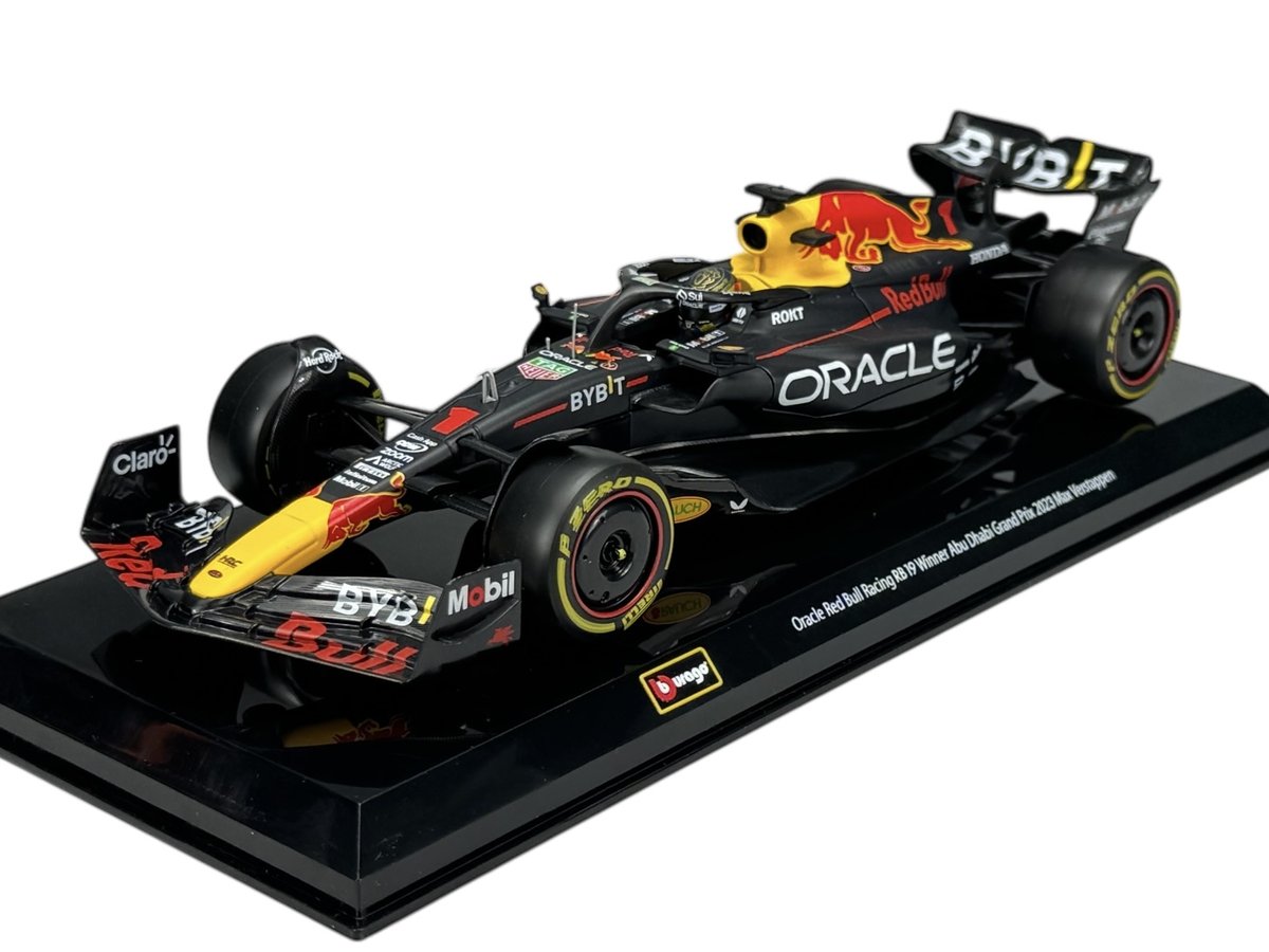 BBURAGO 2023 RED BULL RACING RB19 #1 MAX VERSTAPPEN Z GABLOTKĄ 1:24 28030