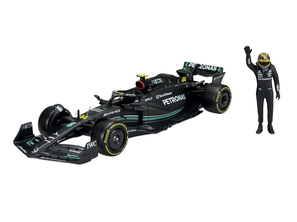 BBURAGO RACE MERCEDES-AMG F1 W14 E PERFORMANCE #44 LEWIS HAMILTON + FIGURKA 1:24 28037