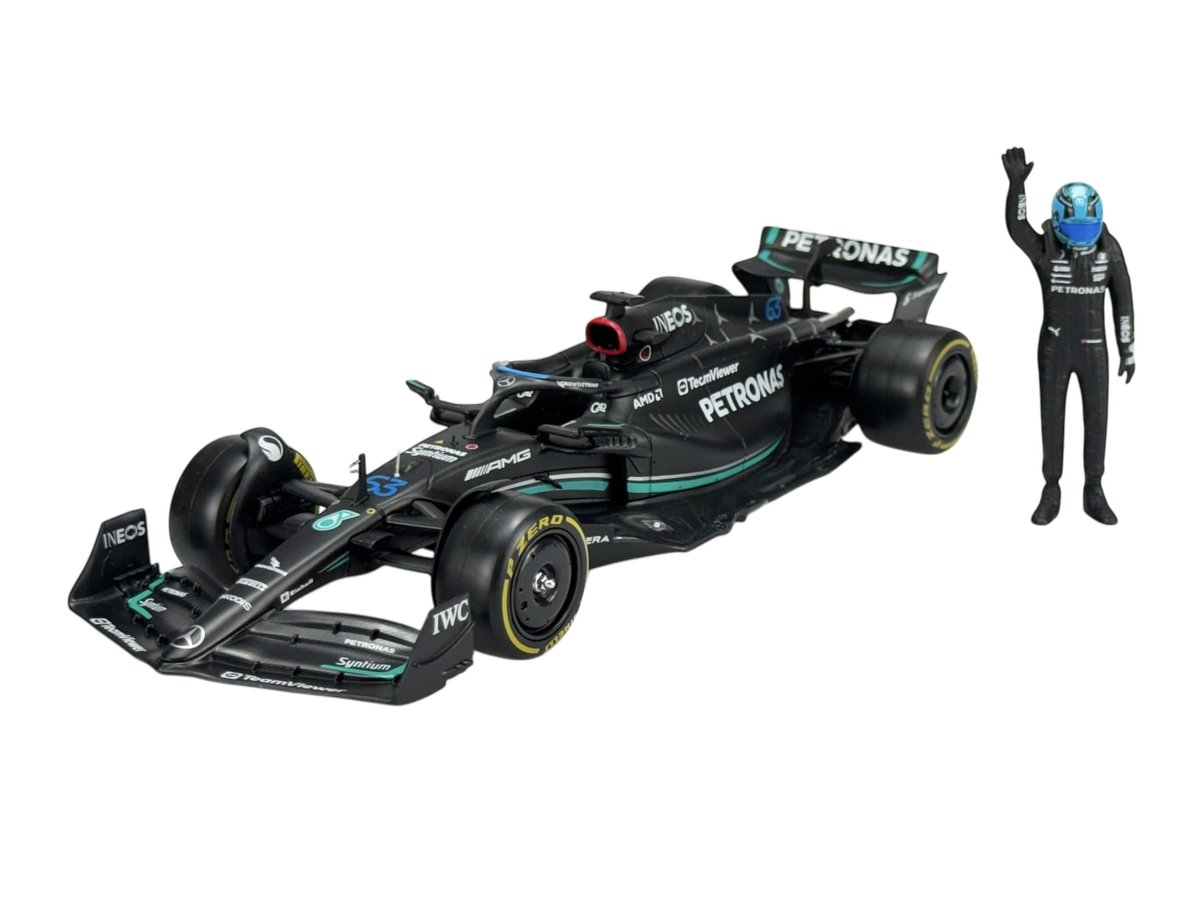 BBURAGO RACE MERCEDES-AMG F1 W14 E PERFORMANCE #63 GEORGE RUSSELL + FIGURKA 1:24 28037