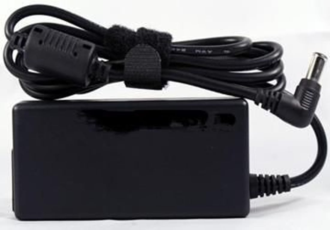 CoreParts MBA1104 adapter zasilający/ inwentor Wewnętrzna 40 W Czarny