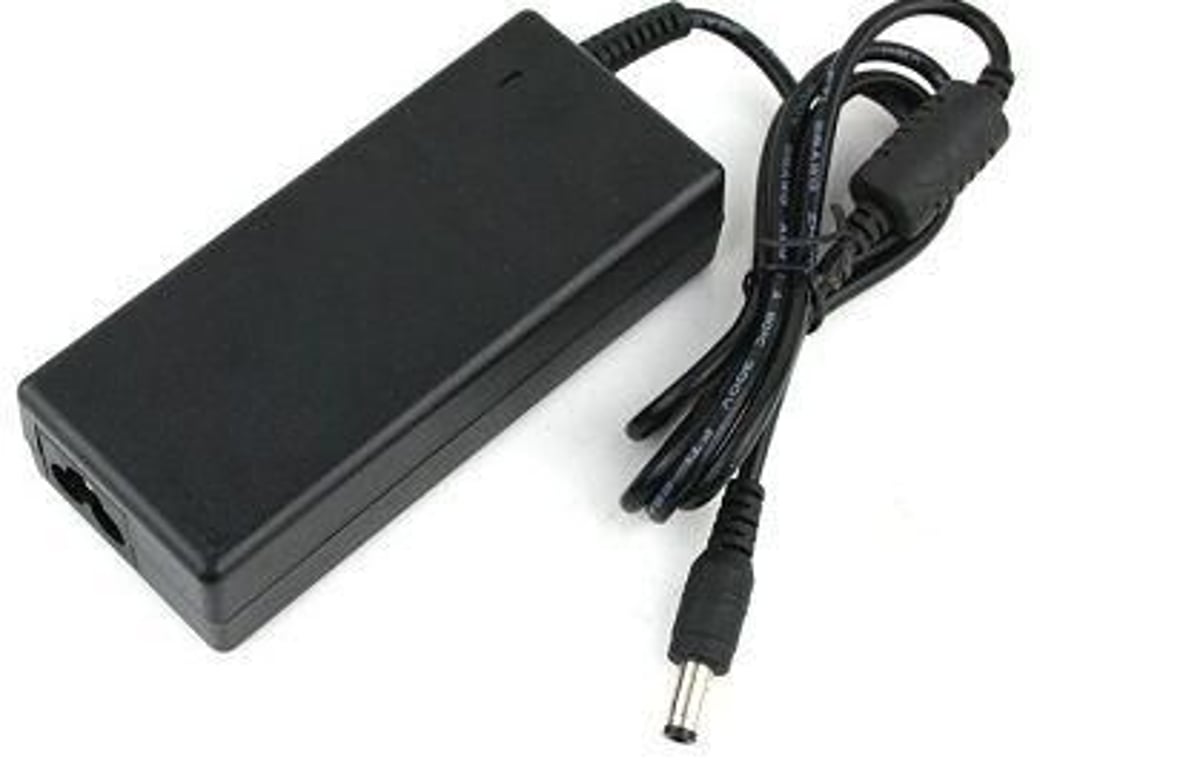 CoreParts MBXAC-AC0004 adapter zasilający/ inwentor Wewnętrzna 65 W Czarny