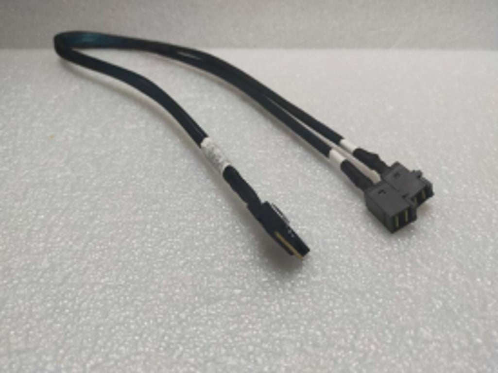Supermicro CBL-SAST-1264-100 kabel SAS 0,65 m Czarny