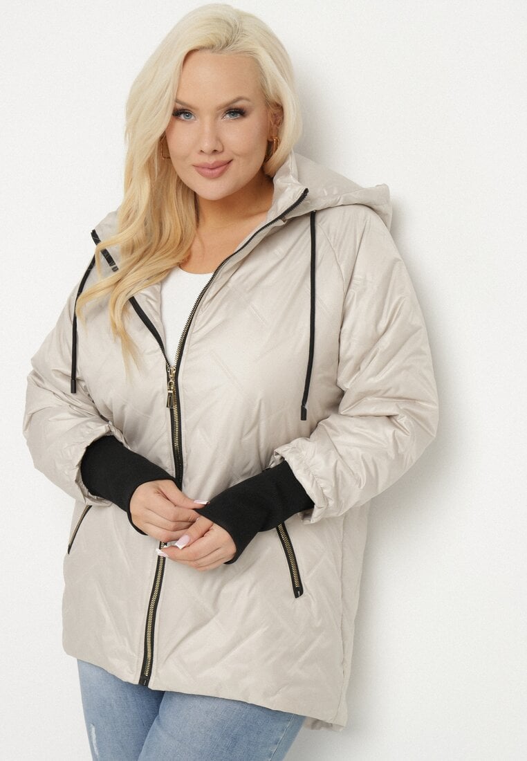 Jasnobeżowa Kurtka Pikowana z Odpinanym Kapturem z Dłuższym Tyłem Rivselia