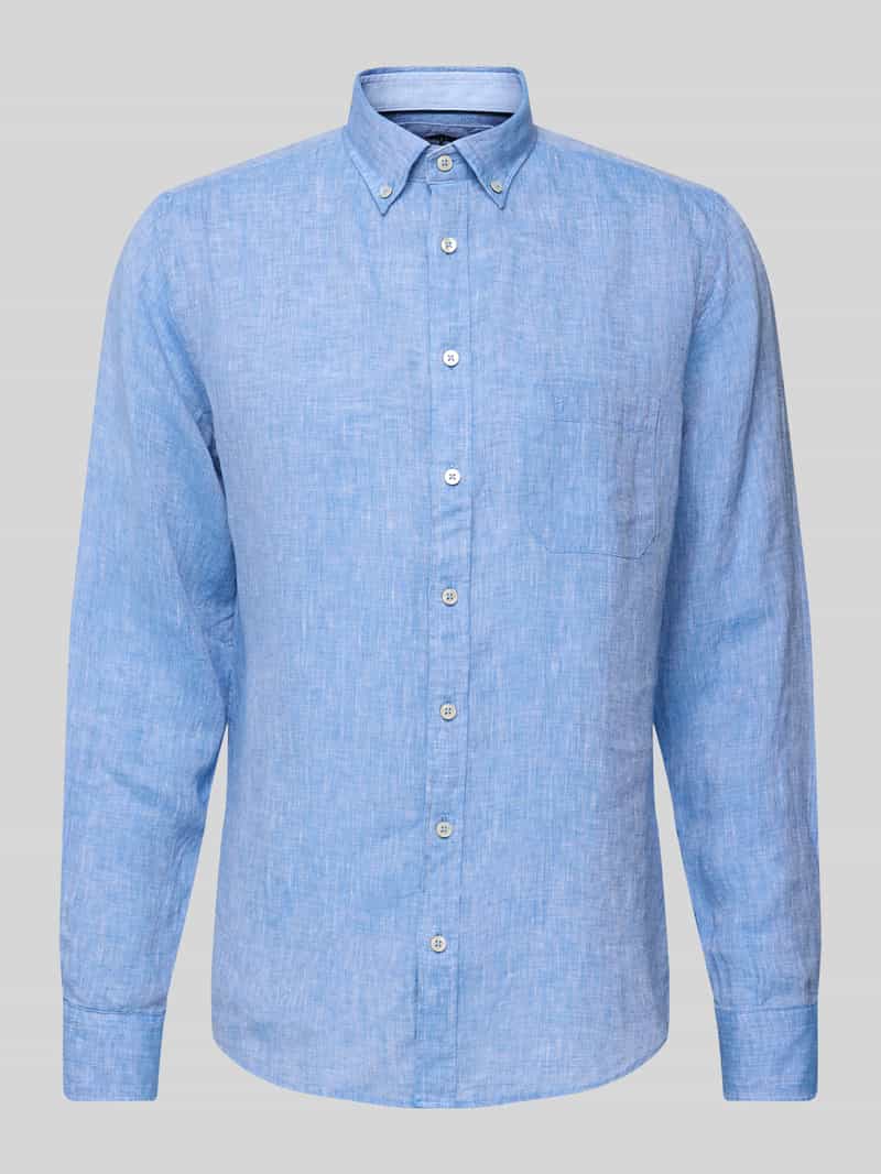 Koszula lniana o kroju regular fit z kołnierzykiem typu button down