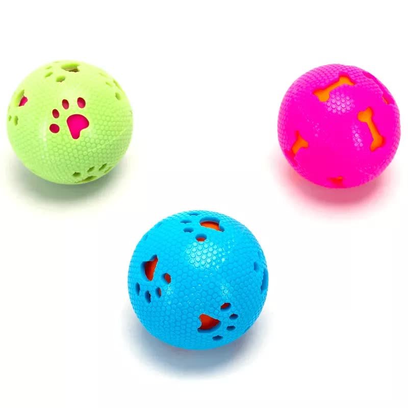 Zabawka dla psa świecąca piłka fi 7.3cm do odbijania i gryzienia