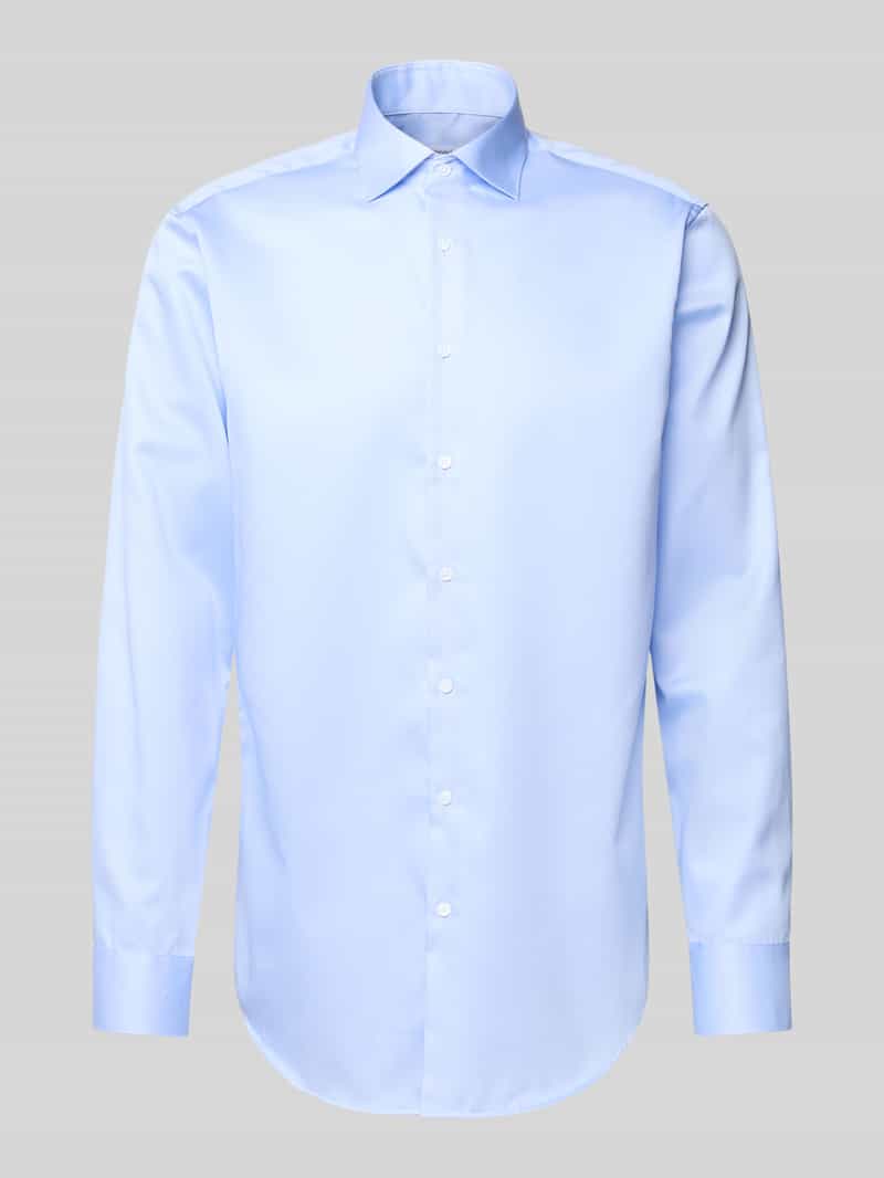 Koszula biznesowa o kroju regular fit z listwą guzikową