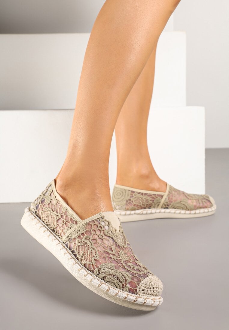 Ciemnobeżowe Espadryle Ozdobione Koronką i Plecionką Odimara