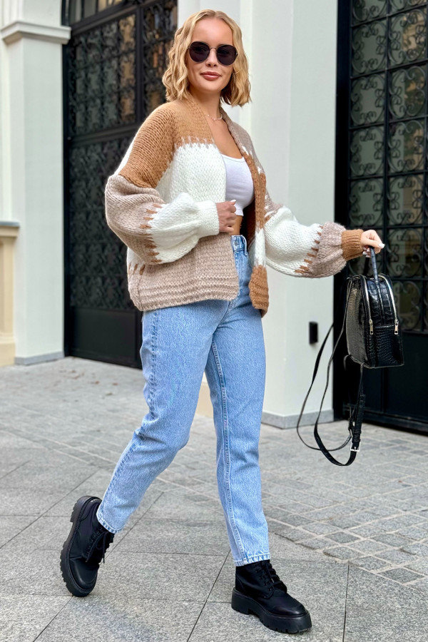 Krótki kardigan oversize - karmel/beżowy One size