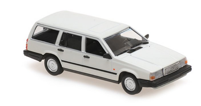 Volvo 740 Break 1986 White 1:43 Minichamps