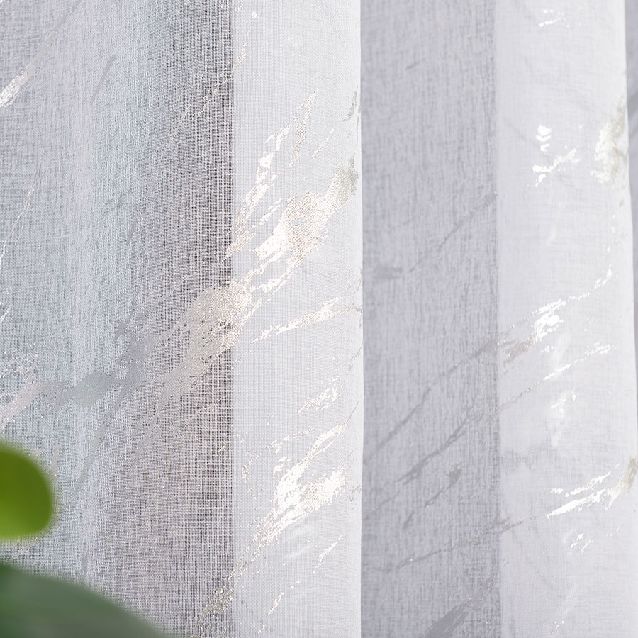 MARMA Firana gotowa na taśmie z ołowianką, szerokość 140cm x wysokość 250cm, kolor biały ze srebrnym zdobieniem