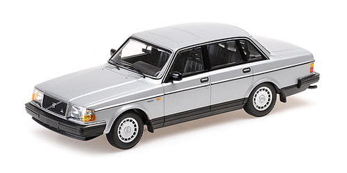 Volvo 240 Gl 1986 Silver 1:18 Minichamps