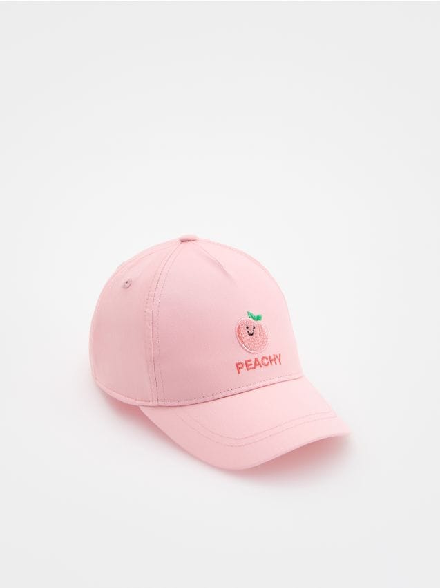 Reserved - Czapka z daszkiem z haftem - pastelowy róż