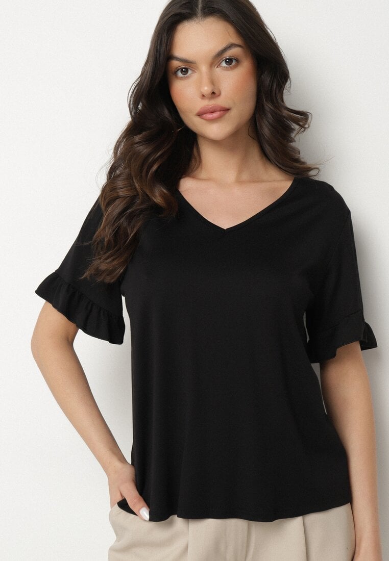 Czarna Bluzka z Dekoltem w Serek z Wiskozą Zdobiona Falbankami przy Rękawach Aliriva