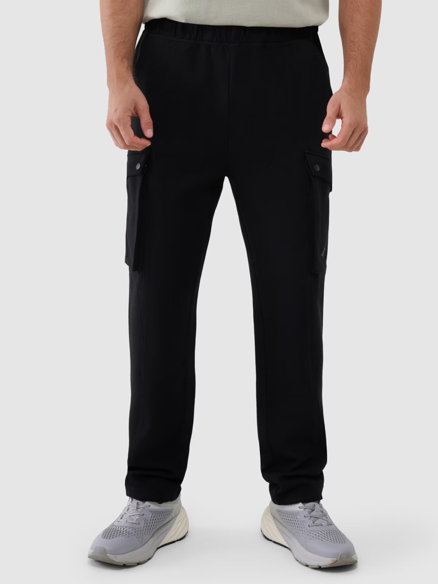 4F Spodnie męskie casual cargo 4FWSS25TTROM0990-20S Czarny Roz. XXL
